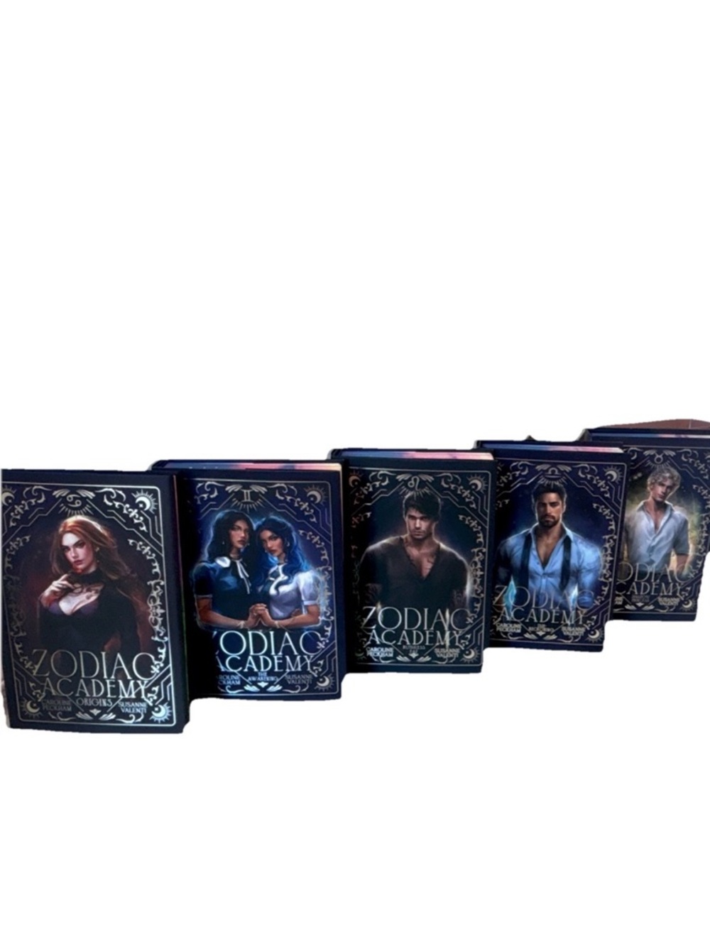 Zodiac Academy Luxe Bundle (0.5-4)
